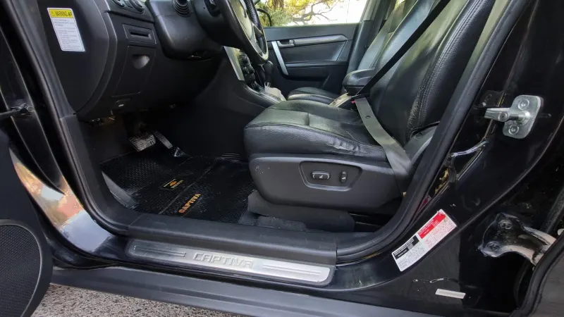 CHEVROLET CAPTIVA 2010 - Creek Motors