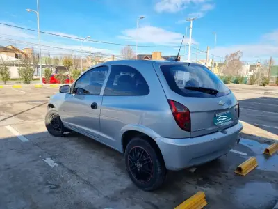 CHEVROLET CELTA foto 3