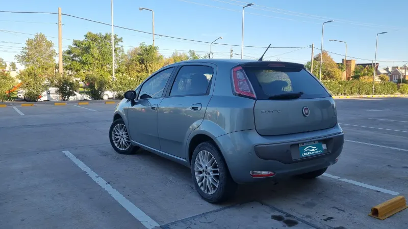 FIAT PUNTO 2014 - Creek Motors
