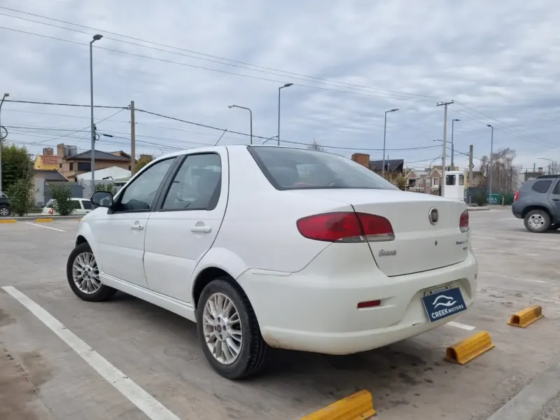 FIAT SIENA 2015 - Creek Motors