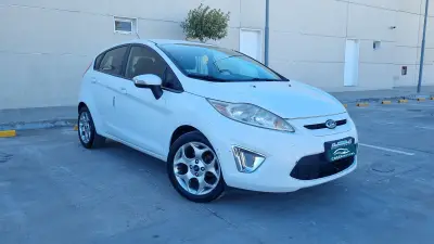 FORD Fiesta foto 1