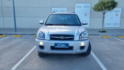 HYUNDAI TUCSON 2010 - Creek Motors