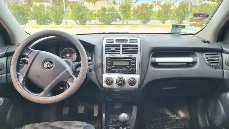 KIA Sportage 2006 - Creek Motors