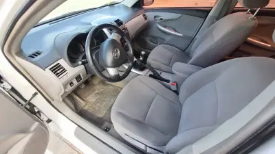 TOYOTA Corolla foto 5