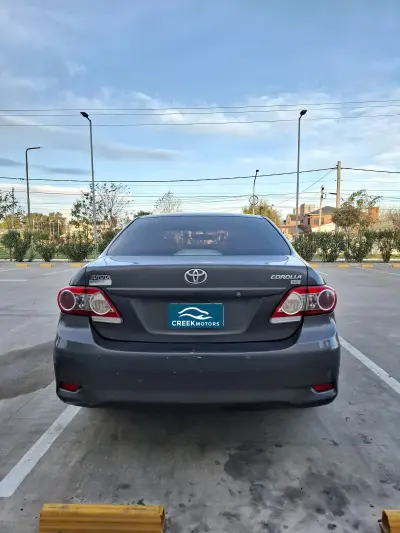 TOYOTA Corolla foto 3