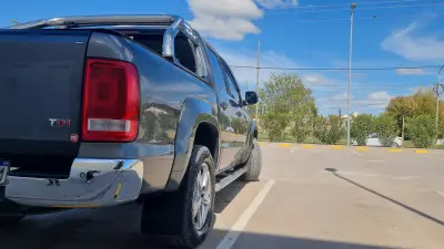 VOLKSWAGEN Amarok 2017 - Creek Motors